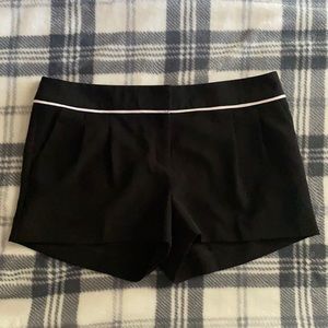 NWT Express Black Dress Short Size 8